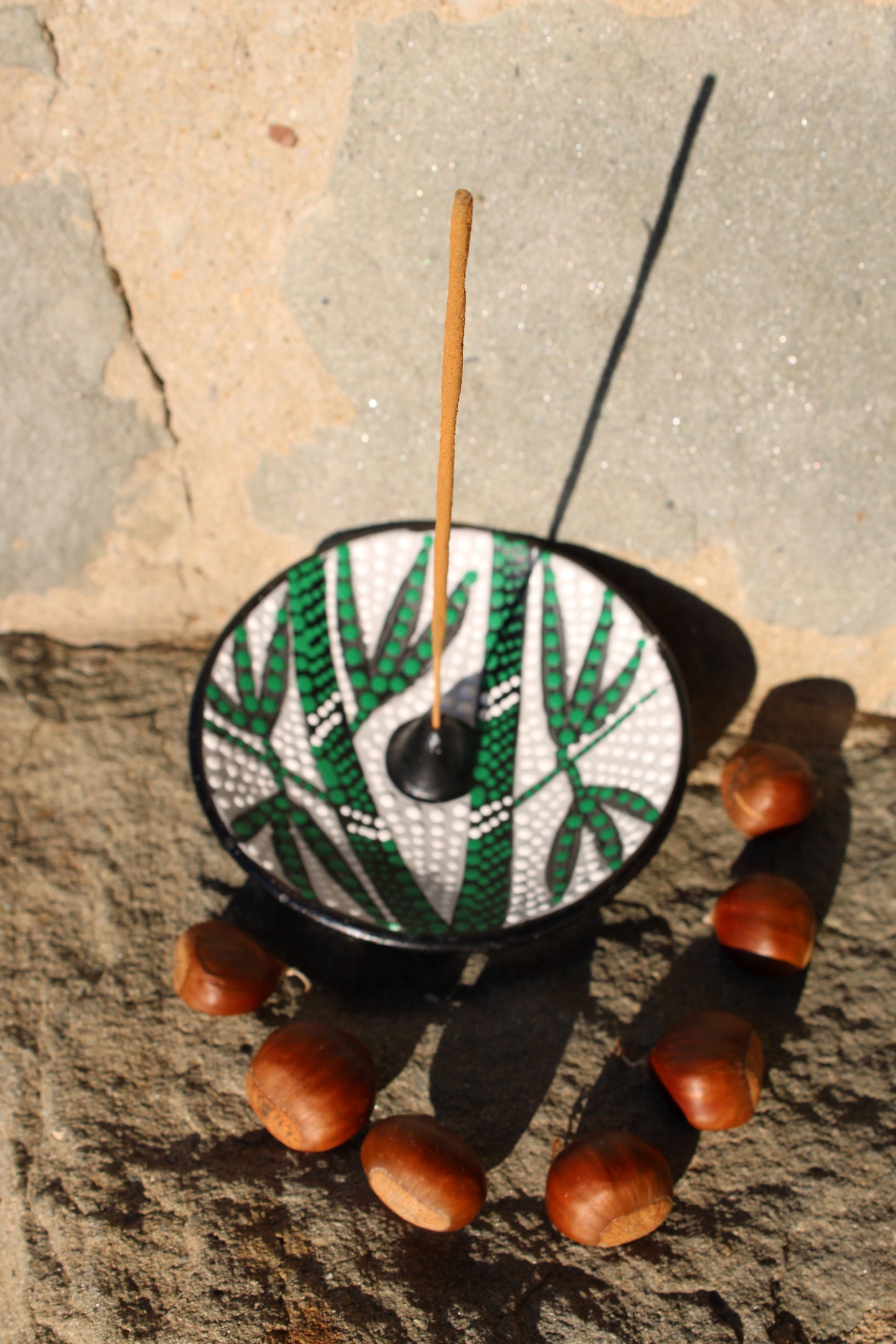 Bruciatore d'incensi tondi in Terracotta, Indonesia