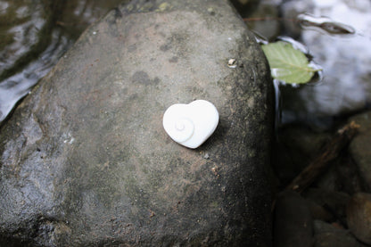 Cuore forato occhio di Santa Lucia